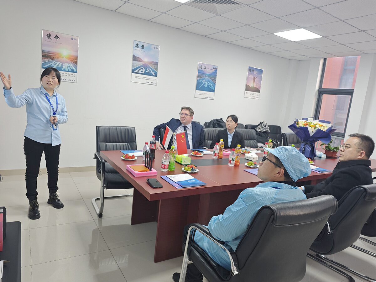 波蘭學(xué)者考察光潤(rùn)通